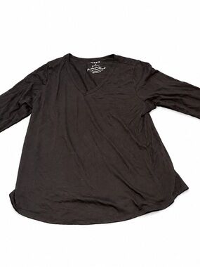Torrid Women’s Size 2 Black Classic Fit V-Neck Long Sleeve Tee